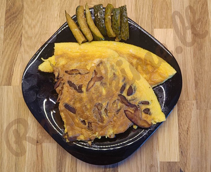 Shiitake omletas – receptas su grybais | Grybų Auginimas